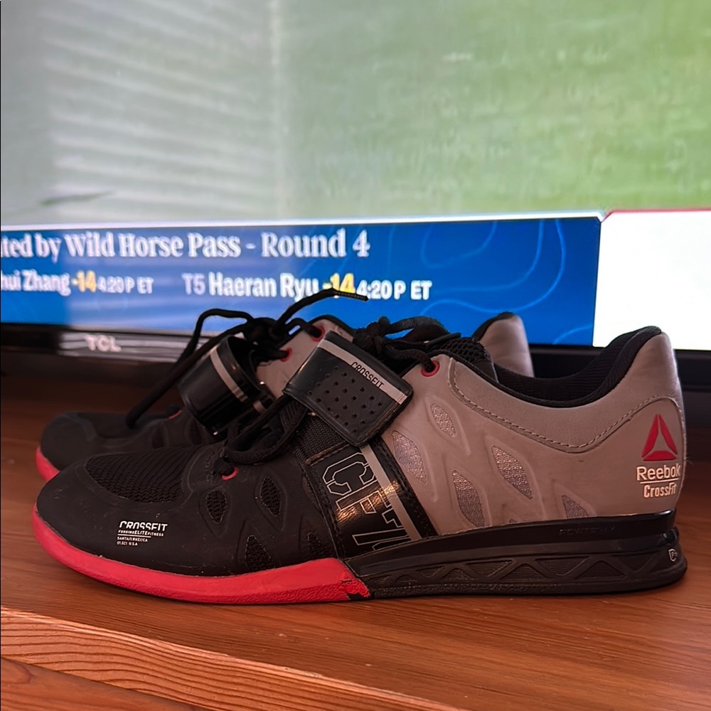 Reebok Women or Men's CrossFit Lifter Shoes - Black and Gray